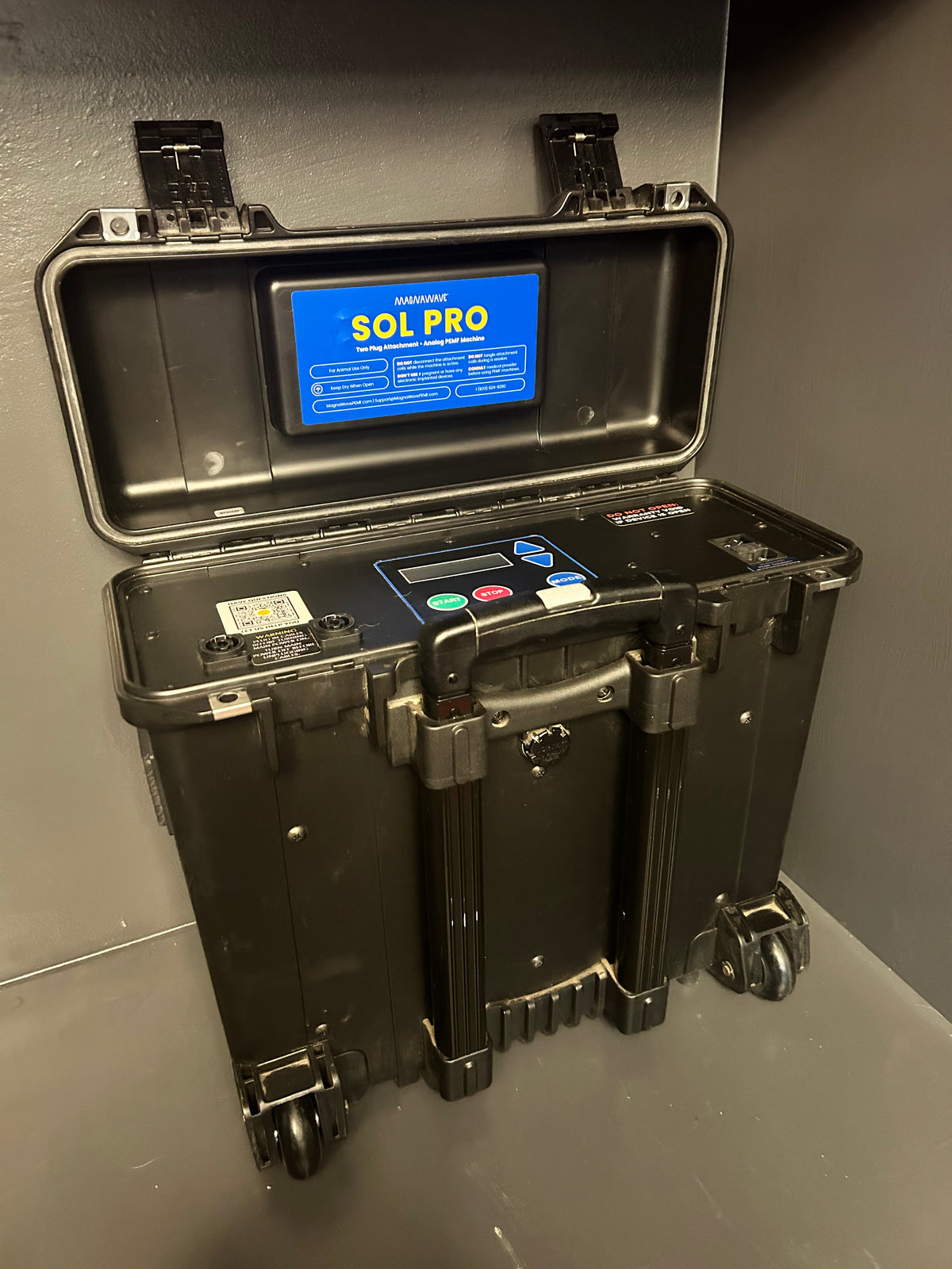 Magnawave Sol Pro Business Bundle